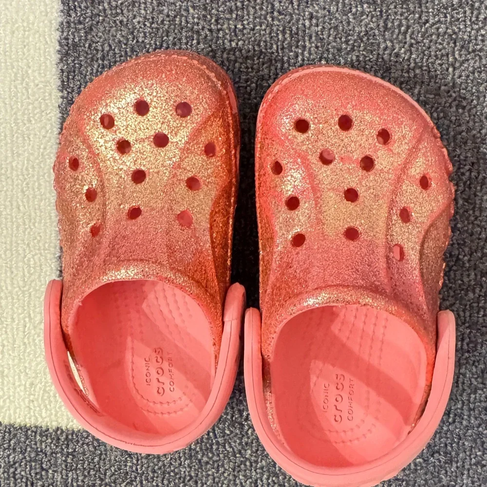 CROCS Glittery Pink Toddler C7 - Picture 7 of 8